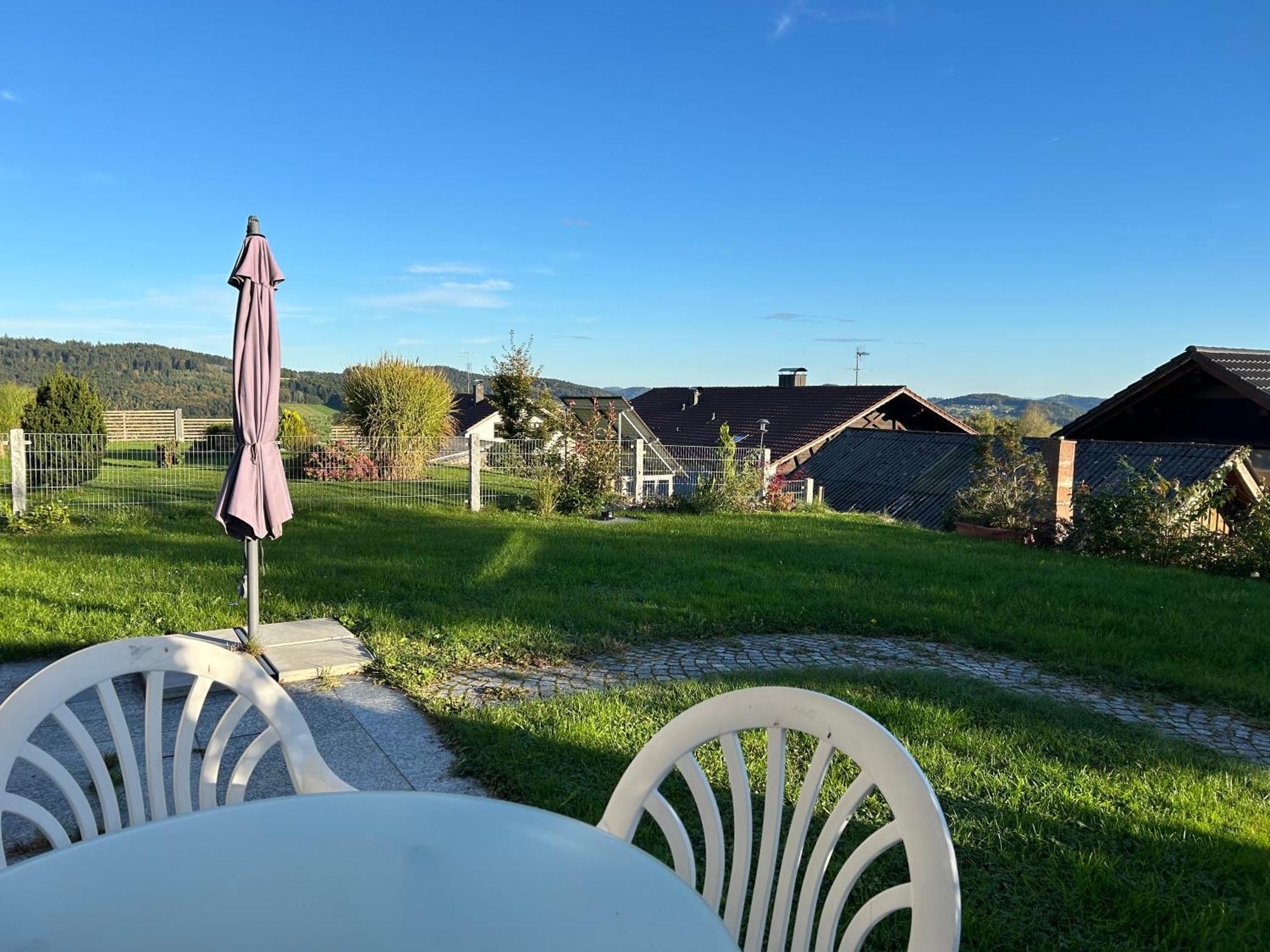 Ferienwohnungen Alpenblick Mit Garten -Panoramasauna- Kirchdorf im Wald Eksteriør billede